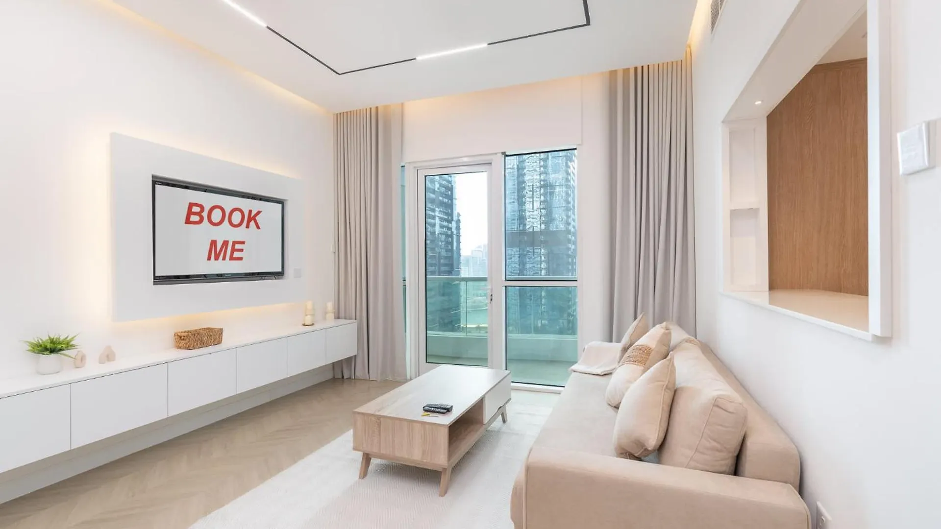 A Fabulous 1 Bedroom Apartment In Marina Pinnacle Dubai